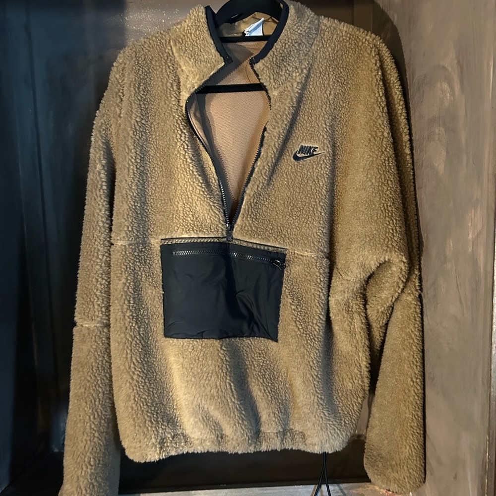 Nike Tan and Black Zip Up Sweater